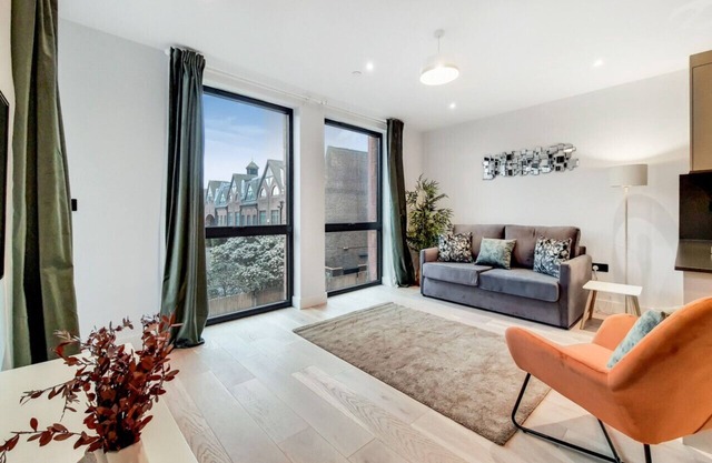 Lovely Deluxe Wembley Harrow Apartment