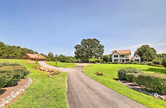 Lovely Equine Countryside Estate on 68 Acres
