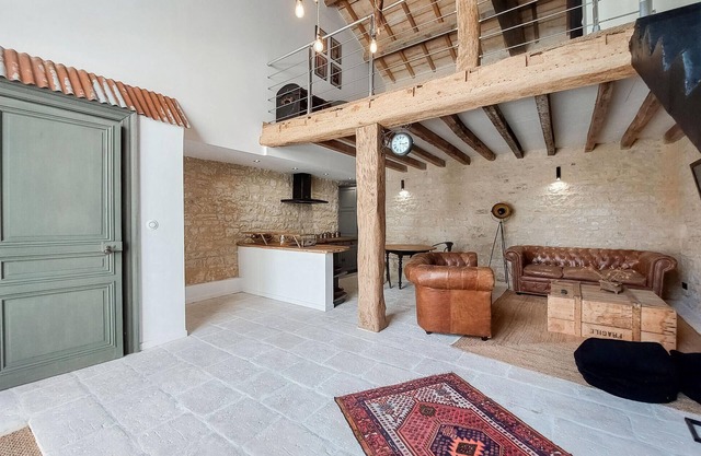 Lovely home in Saint-Julien-de-l'Esca