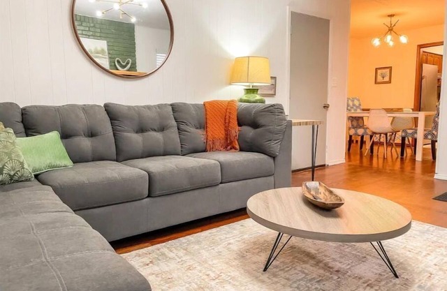 Lovely Home! Great Location! The Nature House