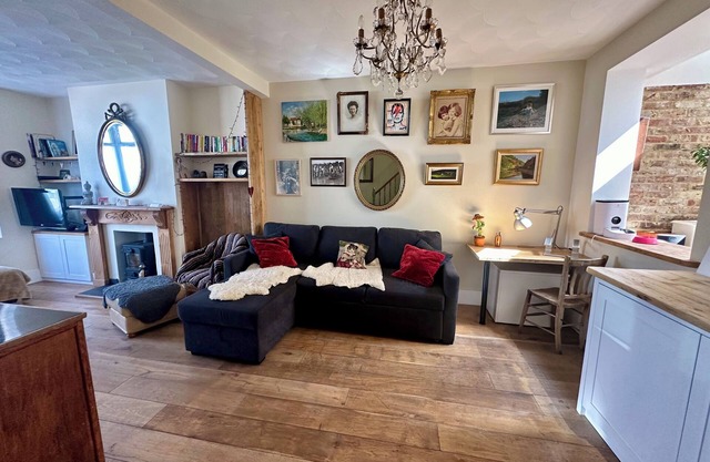 Lovely home in Brighton sleeps 6