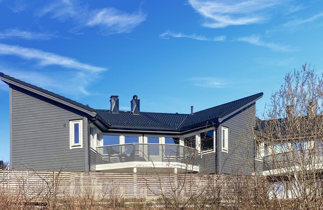 Lovely home in Flaktveit with WiFi