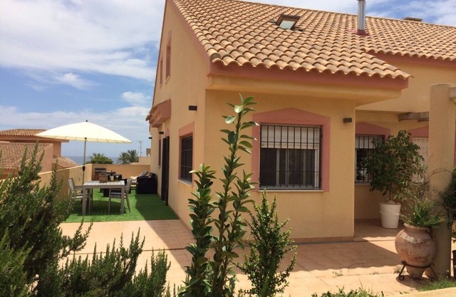 Lovely house in the town center of ISLA PLANA