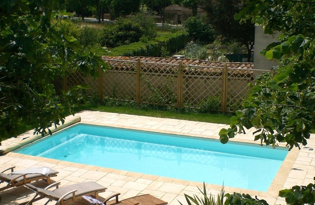 Lovely house with large garden & private pool in heart of Minervois