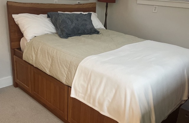 Lovely Studio Apartment (1 Mile From Bowdoin College)