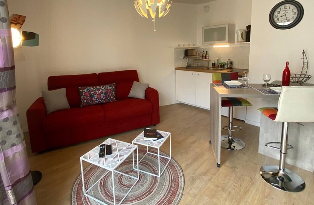 Lovely Studio In The Heart Of Caen