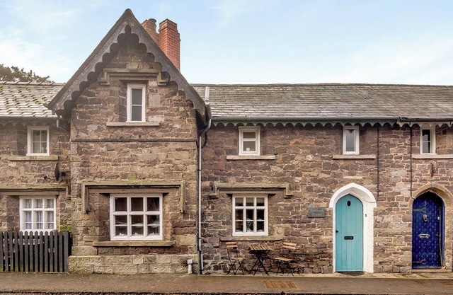 Lovely terraced cottage in the heart of the Brecon Beacons national park.