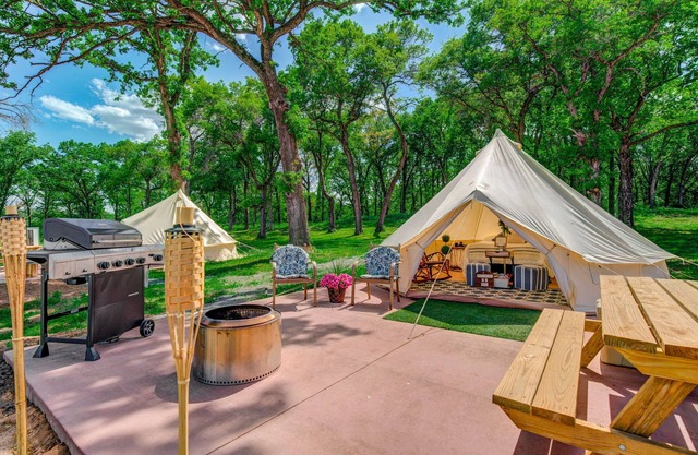 Lovers Lookout 1: Where Rustic Meets Luxury at Big Rock Creek