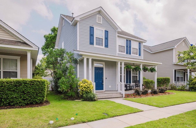 Lowcountry Lodge! In the heart of historic Old Town Bluffton SC