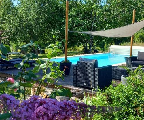 LPC Dordogne Holidays - Le Petit Coin