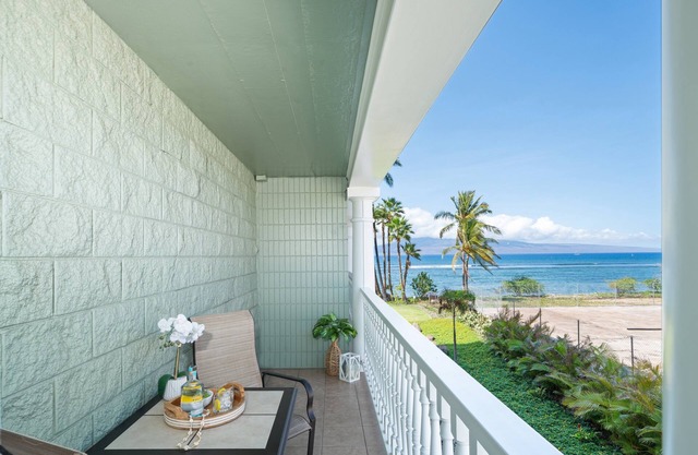 LS 234 Relax w/Ocean & Island Views Lanai, Central AC, Pool, Hot Tub