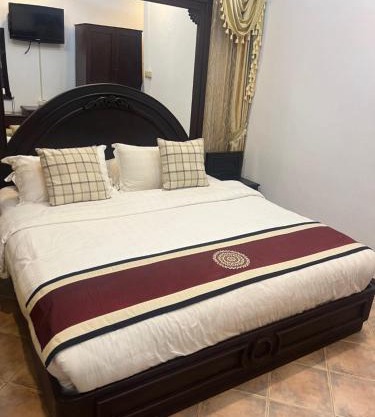 Luang Prabang Bakery & Guest House