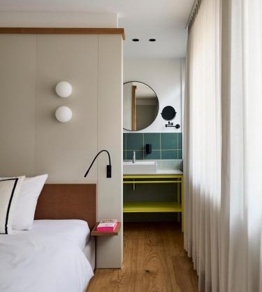 LUIS Boutique Hotel
