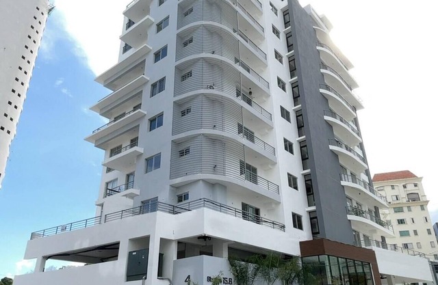 Lujoso Pent-house Urbano 2br, Oficina y GYM