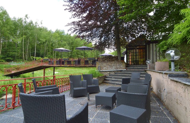 Lush Holiday Home in Vielsalm with Sauna