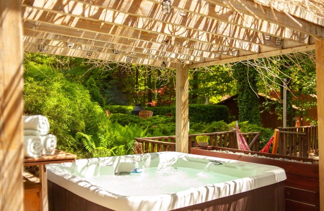 Lush Oasis near Lake Michigan