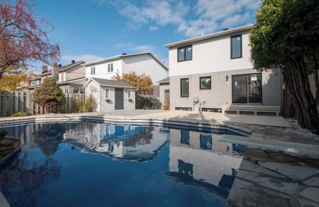 Lux. 4BR House with Pool near DT