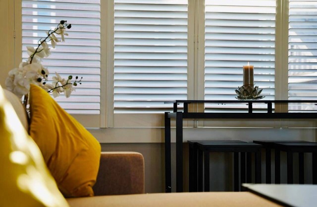 Lux Hotel condo's with Direct Beach Access -Heart of Los Angeles