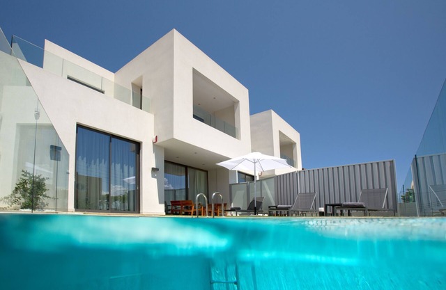 Lux Villa with Private Pool★Beach at 150mt ★ Sea View★ 15-20% OFF for 2018