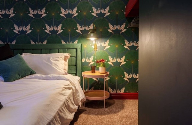 Luxe Apartment With Super King Beds in Central Harrogate