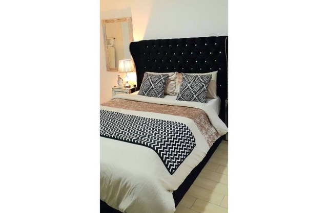 Luxe Penthouse Suite at Labone Crescent, labone