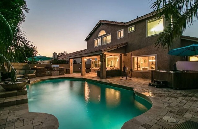 Luxe Scottsdale Home w/Pool, Spa, & Tesla Charger!