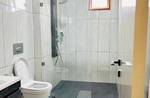 Luxurious 2 BR with Ocean view