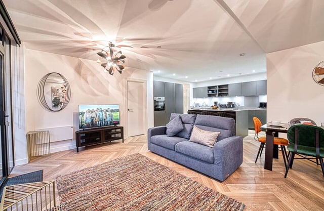 Luxurious 3-Bedroom Apartment