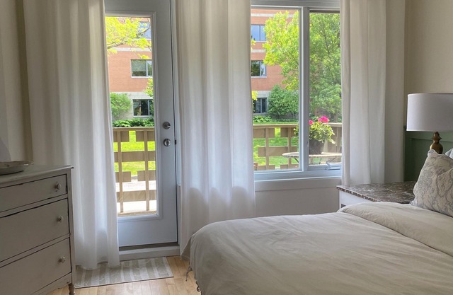 Luxurious 3-bedroom apartment with prime location - Quebec City