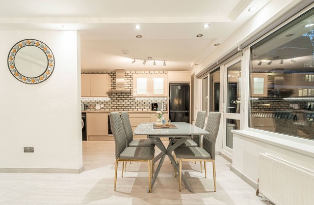 Luxurious 3 Bedroom Flat Covent Garden, Central London