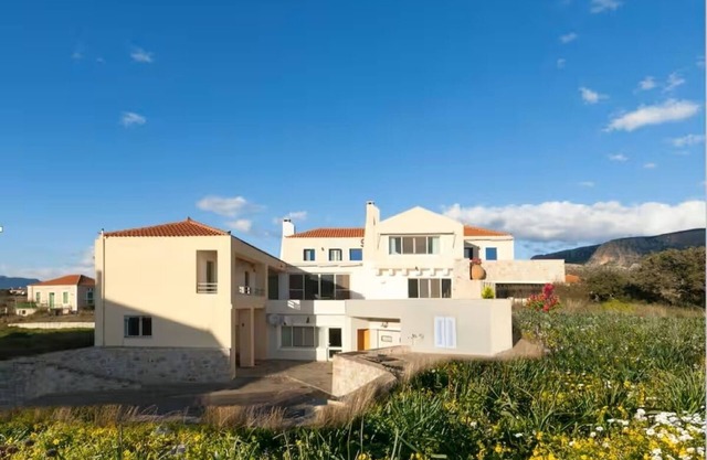 Luxurious 6-bedroom villa with large sea-view balconies, near Monemvasia & Mani