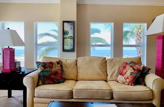 Luxurious and huge 3 BD/3 BA Directly across from Beach! Pool Outside your Door!