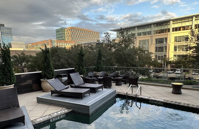 Luxurious Apt Fully Furnished