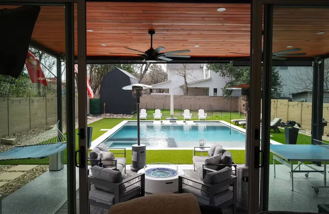Luxurious Austin Retreat With Resort Pool