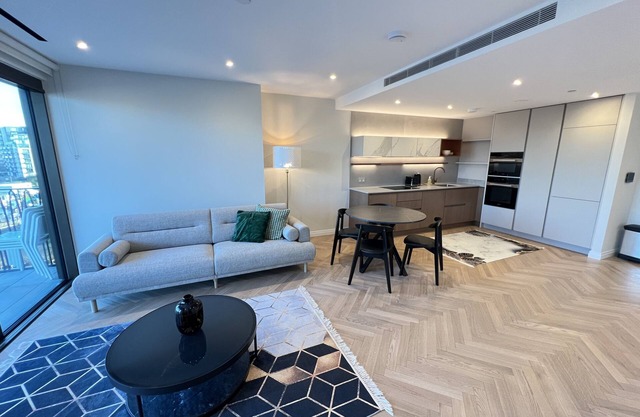 Luxurious Entire Family Apartment in Chelsea