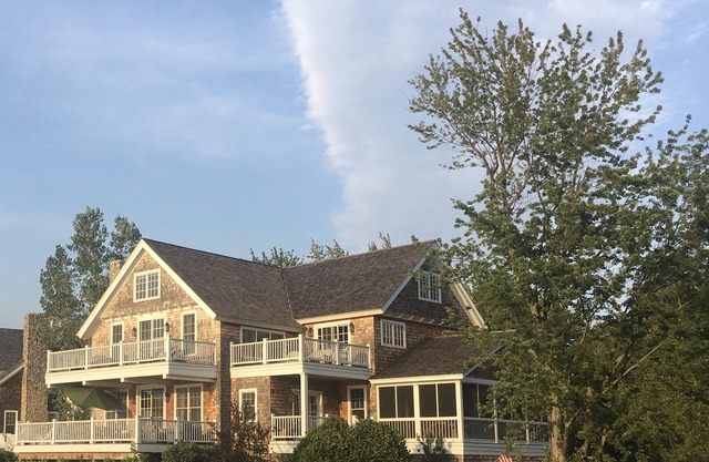 Luxurious Home w/tram to beach, heated pool, stunning views, gourmet kitchen
