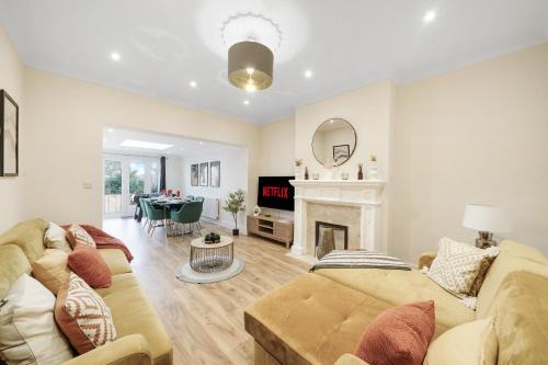 Luxurious house in Wembley - Garden