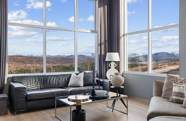 Luxurious large home, Perfect for your group