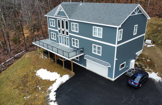 Luxurious Mountain Escape With Sunset View