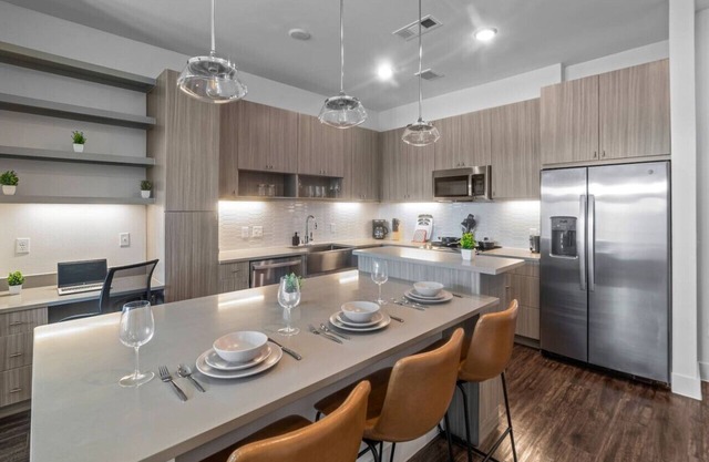 Luxurious New Unit|1Bd1Ba|Pool, Golf Sim