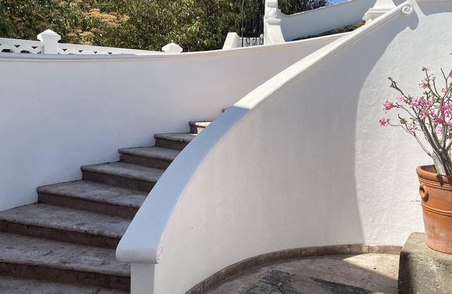 Luxurious Oceanside Villa! Private Gated Community!