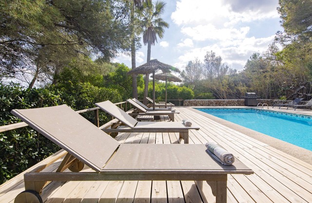 Luxurious refuge in national park with heated pool, beach 5 min - Manon 10min.