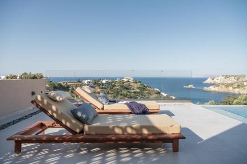 Luxurious villa Kokomo Gaia with Private Pool, 400m to beach