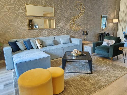 Luxury 2 BD, A Midtown Quintessential Community