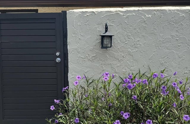Luxury 2 BR/2BA Coastal Condo - FULLY REMODELED