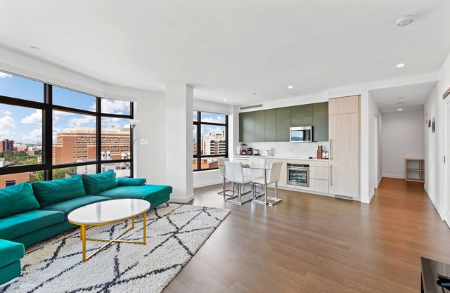 Luxury 2Br 2BA Apt Fenway Boston