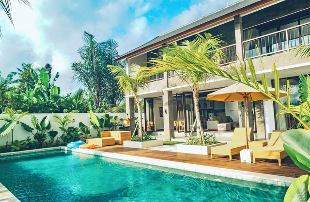 Luxury 3 bedrooms villas