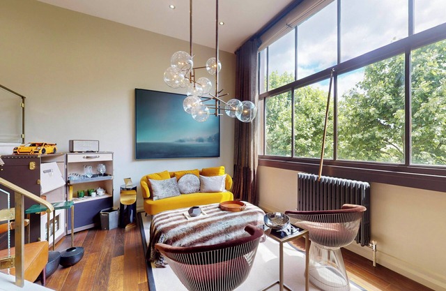 Luxury 3Bed,2Bath w/Balcony in the heart of London