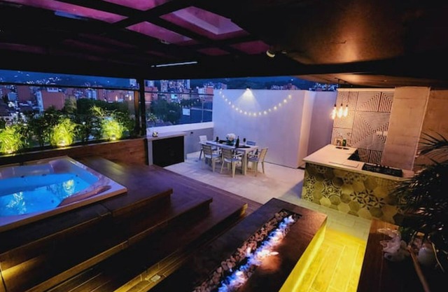 Luxury 4/jacuzzi/terrace/private/cerca Al Poblado