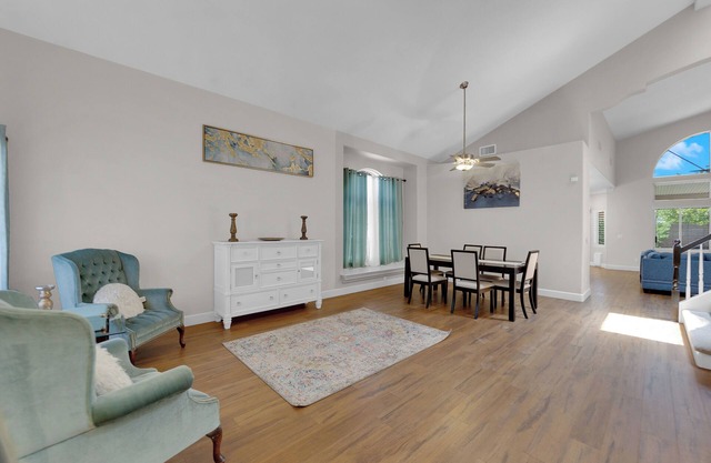 Luxury 5-bedroom house near to Strip